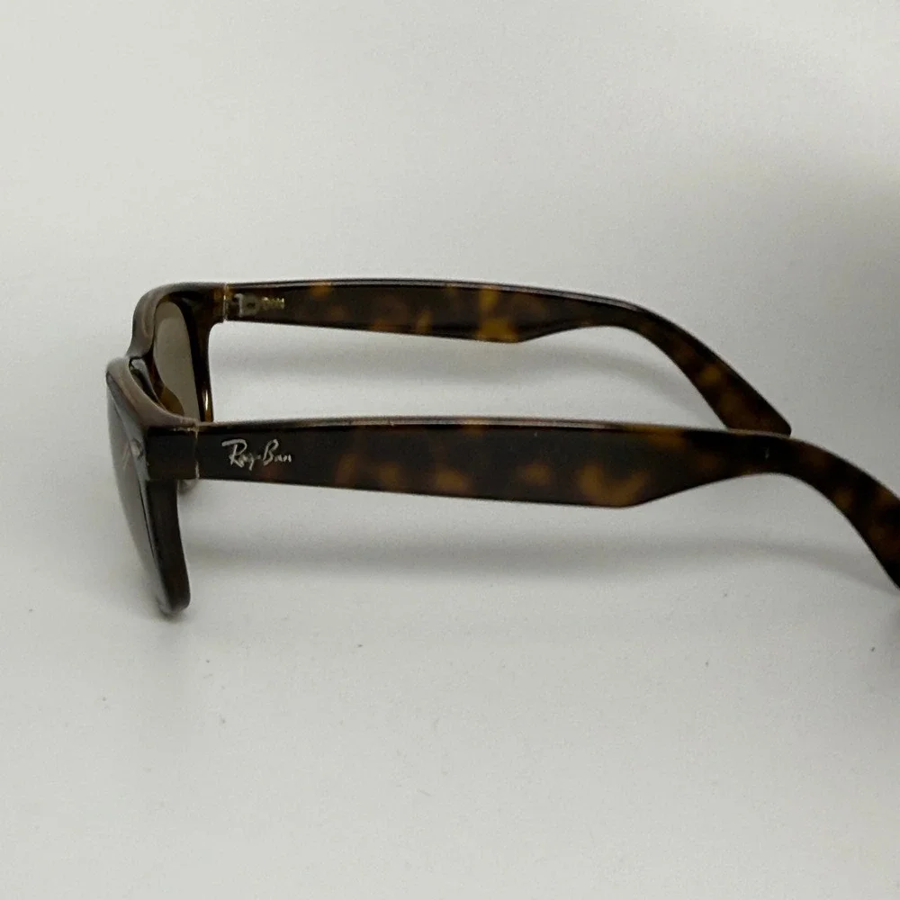 Ray-Ban Wayfarer Tortoise Shell Sunglasses Brown Gradient‎ Lenses 22411